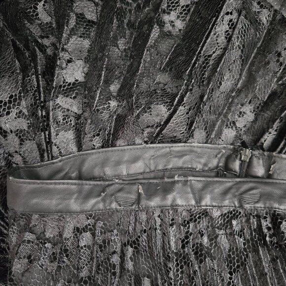 Free People Pretty Pleats Lace Skirt SZ 4 Black - Picture 12 of 14